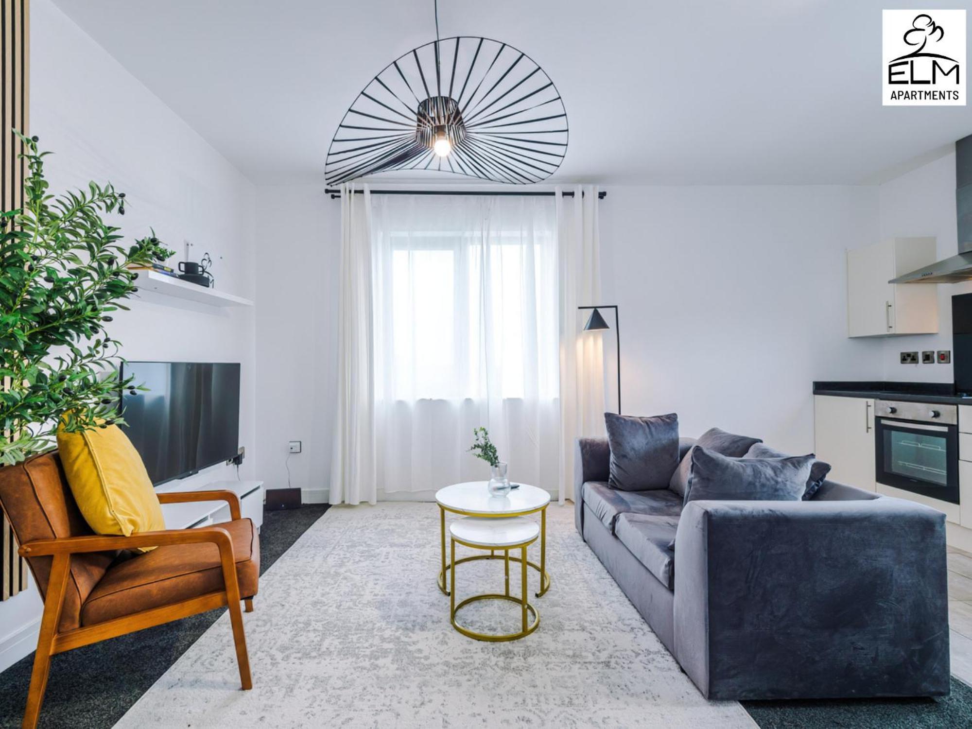 Elm Aparthotel , Collection Of Apartments Available Near Media City , Free Parking Манчестер Экстерьер фото