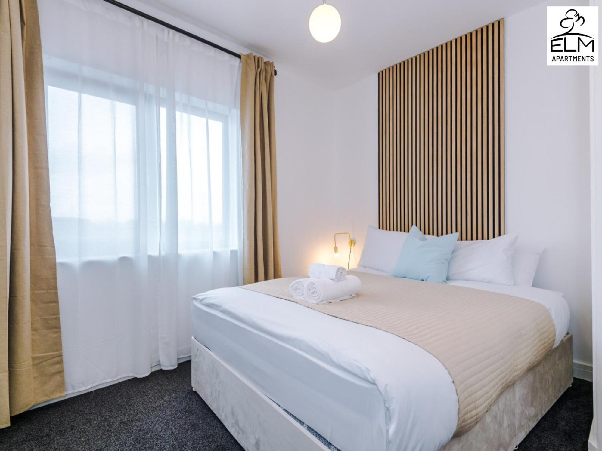 Elm Aparthotel , Collection Of Apartments Available Near Media City , Free Parking Манчестер Экстерьер фото