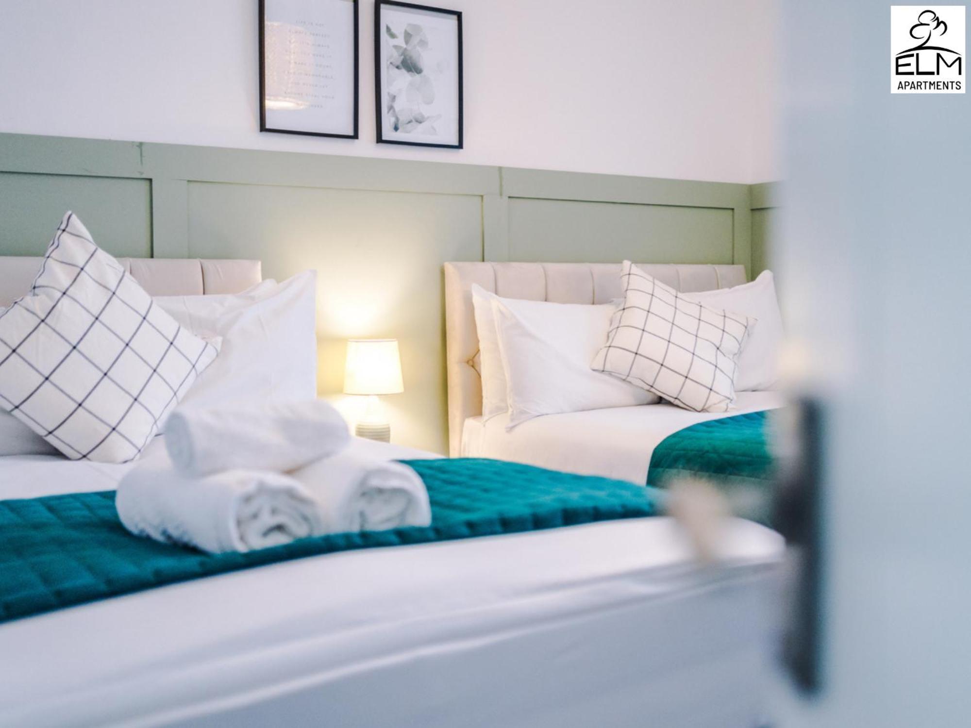 Elm Aparthotel , Collection Of Apartments Available Near Media City , Free Parking Манчестер Экстерьер фото
