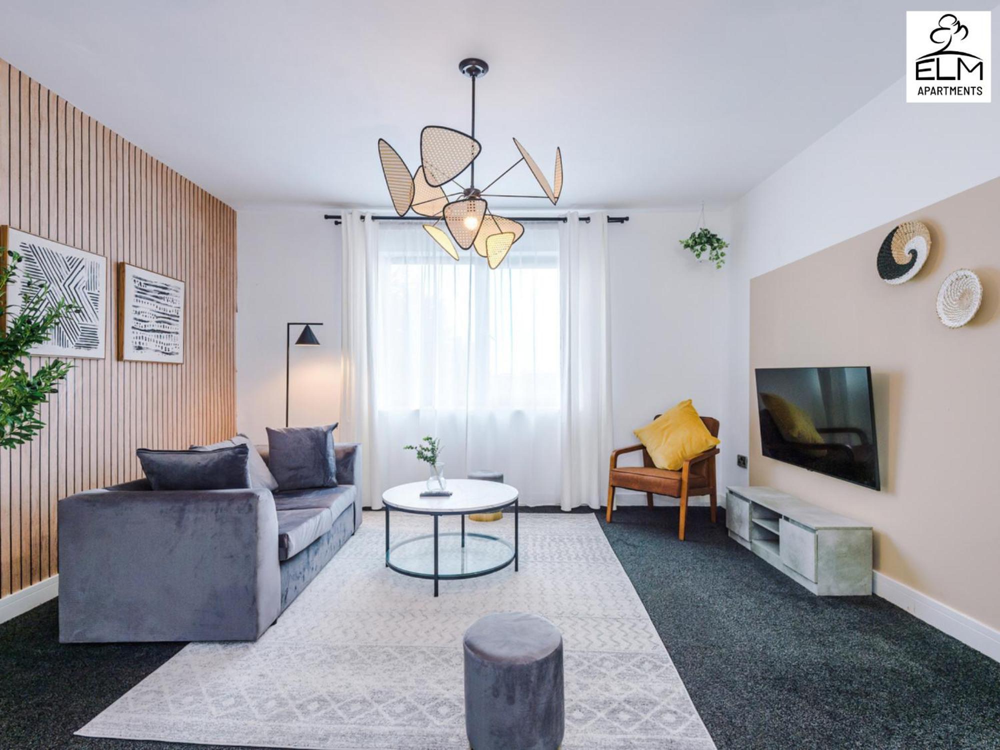 Elm Aparthotel , Collection Of Apartments Available Near Media City , Free Parking Манчестер Экстерьер фото