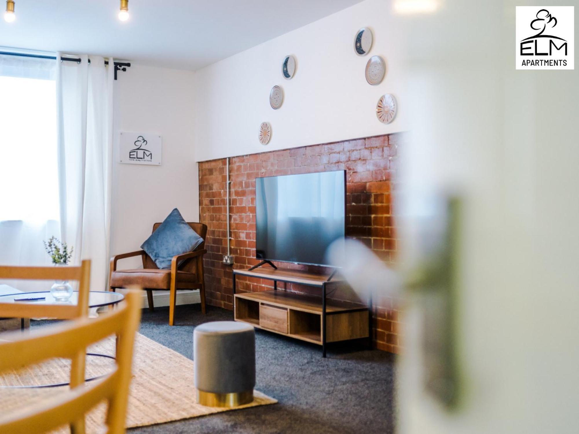 Elm Aparthotel , Collection Of Apartments Available Near Media City , Free Parking Манчестер Экстерьер фото