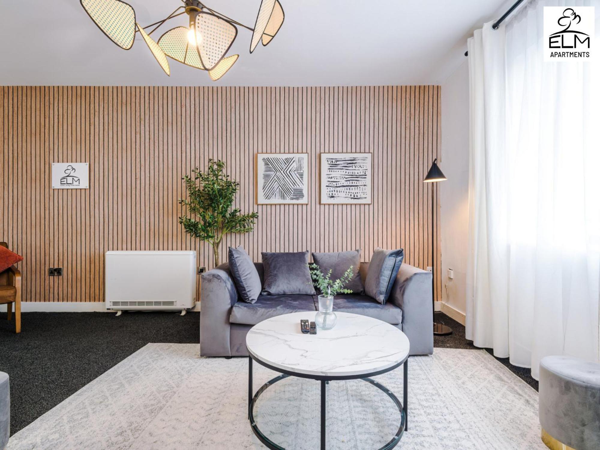 Elm Aparthotel , Collection Of Apartments Available Near Media City , Free Parking Манчестер Экстерьер фото